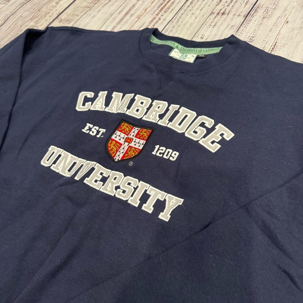 University of Cambridge Official Crewneck Sweatshirt Navy 2XL Embroidered - Picture 2 of 9